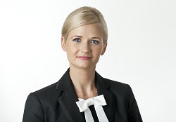 s582